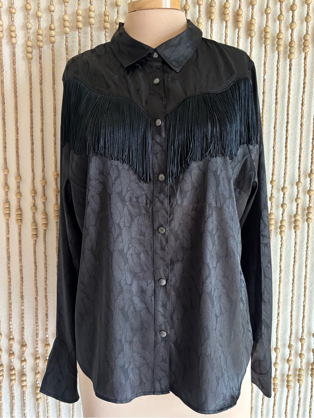 Shyanne NWOT Black Silky Fringe Western Rodeo Goth Glam Snap Button Down XL